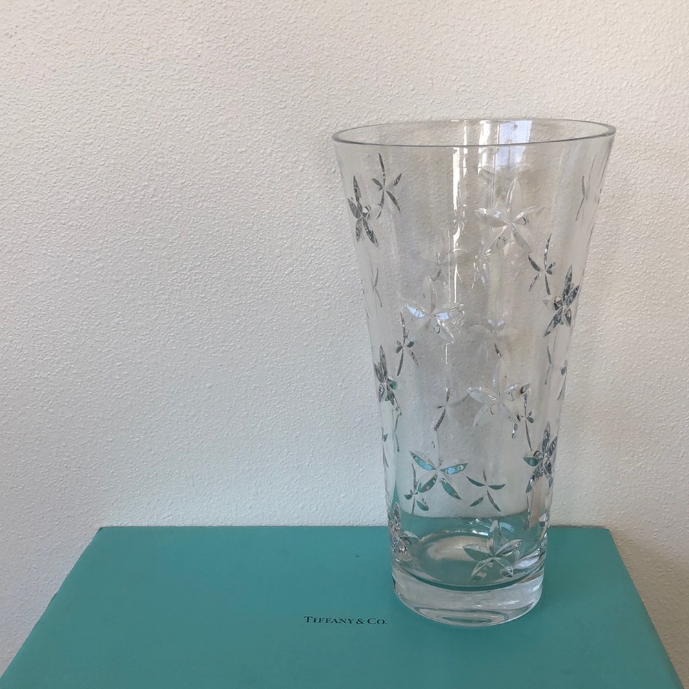 Tiffany’s vase